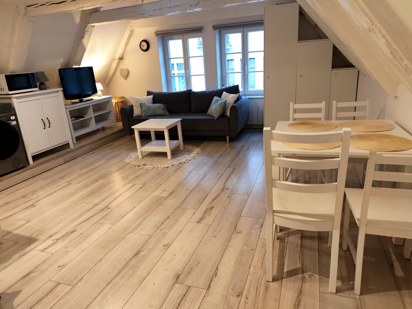 Apartament Oaza z antresolą- Stare Miasto Apartament Oaza z antresolą- Stare Miasto